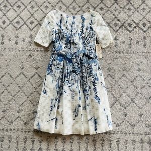 NWT Lela Rose Floral Embroidered Pleated Elbow Sleeve Dress Sz 4
